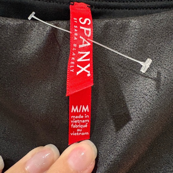 Spanx faux leather leggings - Picture 2 of 5